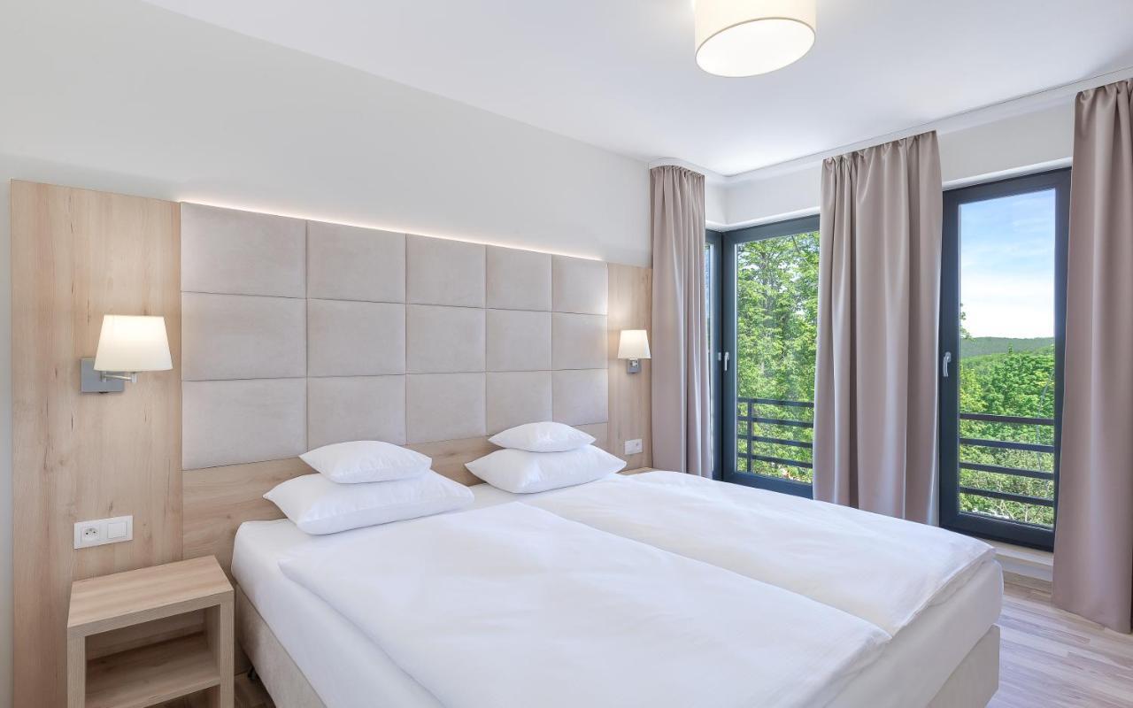 שצ'קלארסקה פוראובה Blue Mountain Resort מראה חיצוני תמונה